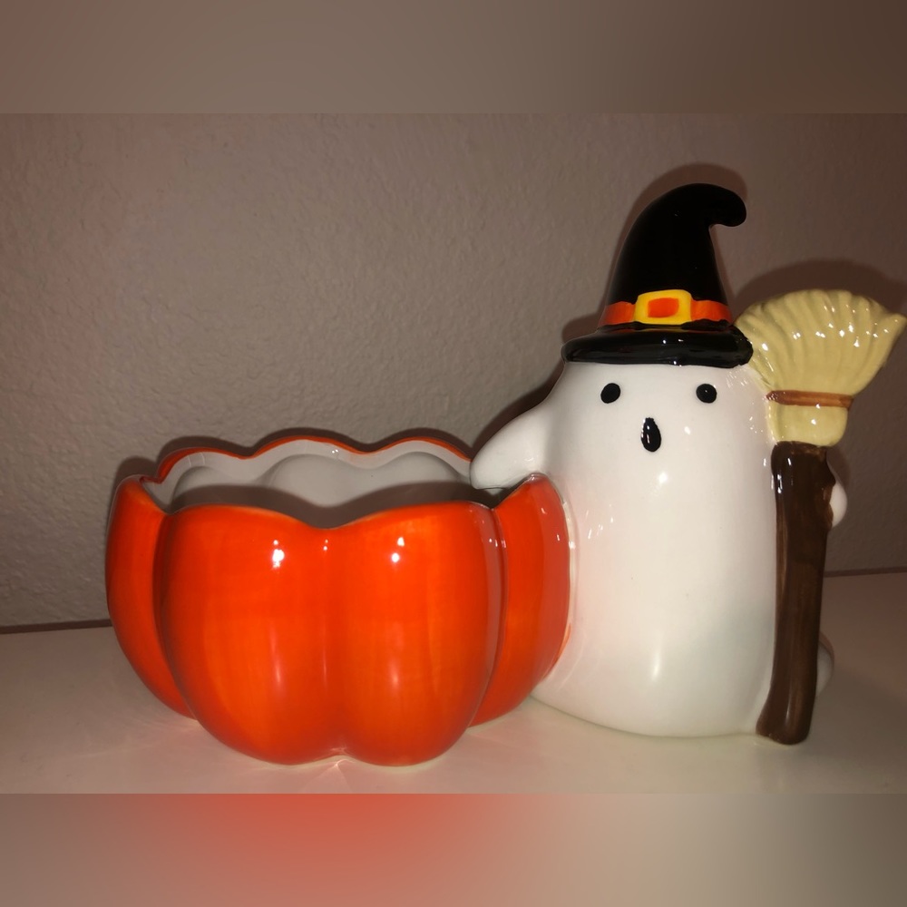 Halloween ghost bowl